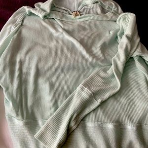Soft comfy minty green top